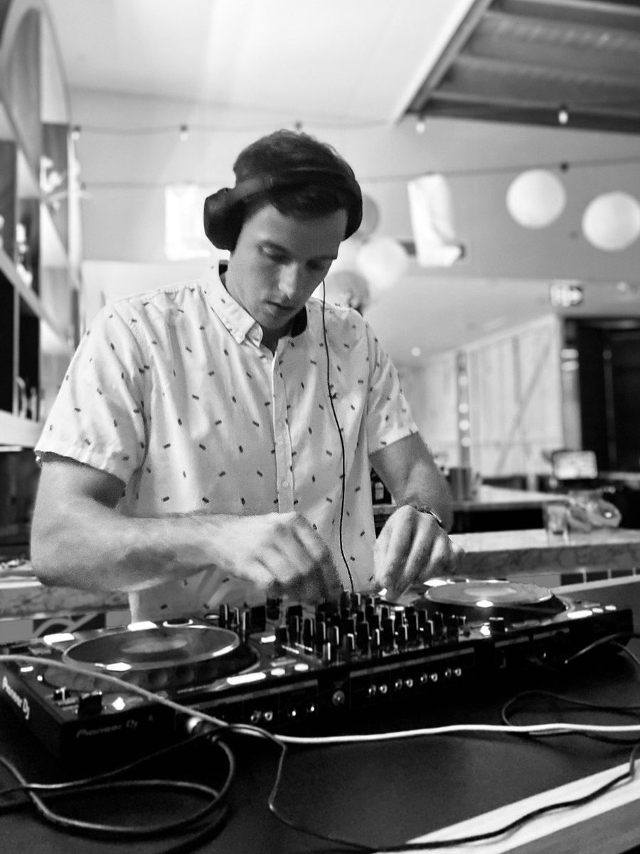 Alex Grey DJing